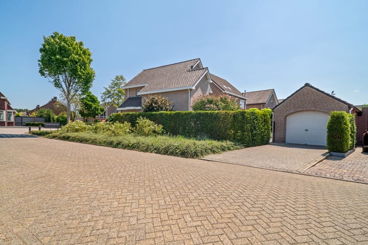 Vrijstaande woning te koop: Onze Lieve Vrouwestraat 129A, Zegge