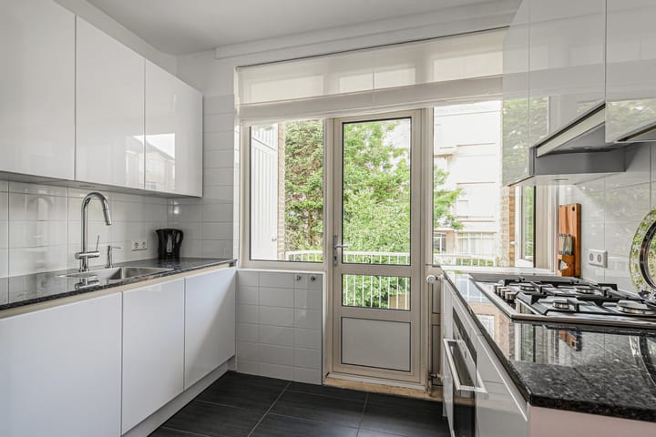 Appartement te koop: Van Trigtstraat 76, 'S-Gravenhage