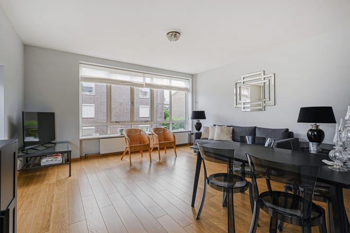 Appartement te koop: Van Trigtstraat 76, 'S-Gravenhage