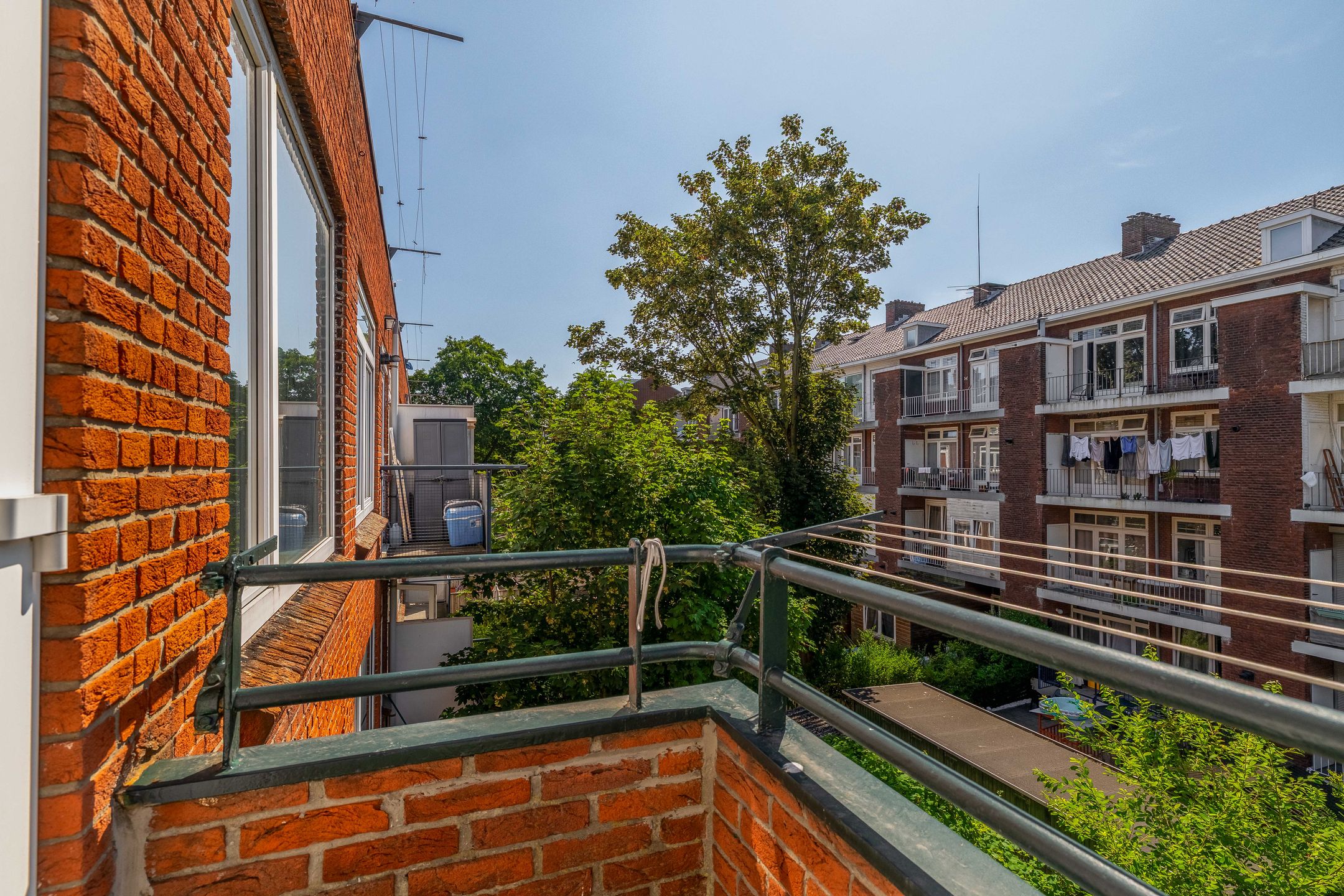 Foto 6 van Russischestraat 90-B02