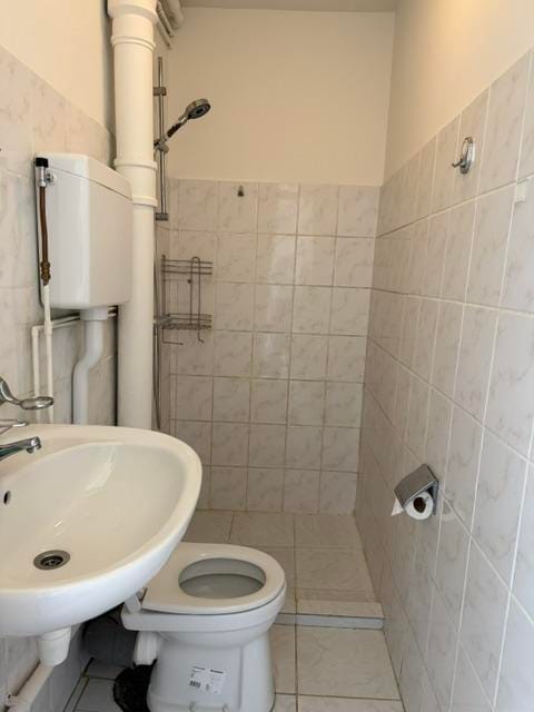 Studio te koop: Van Adrichemstraat 87, Delft