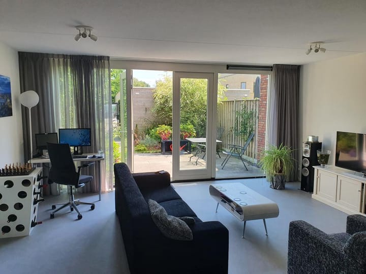 Hoekwoning te huur: Amstelstraat 17, Alkmaar