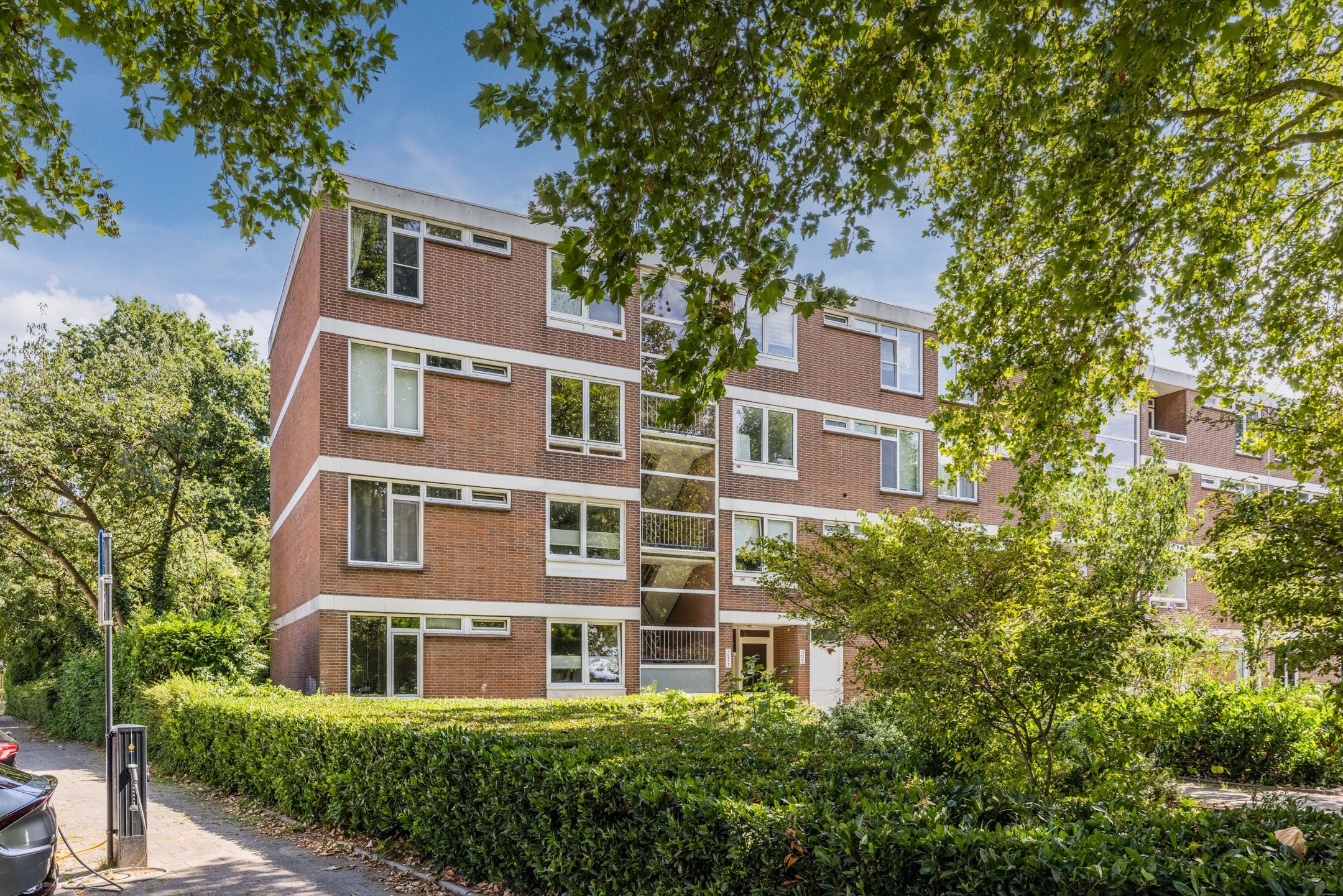 Van Beethovenstraat 1 