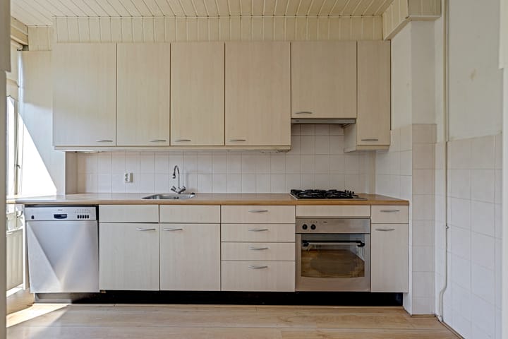 Tussenwoning te koop: Speerreep 68, Hoogvliet Rotterdam