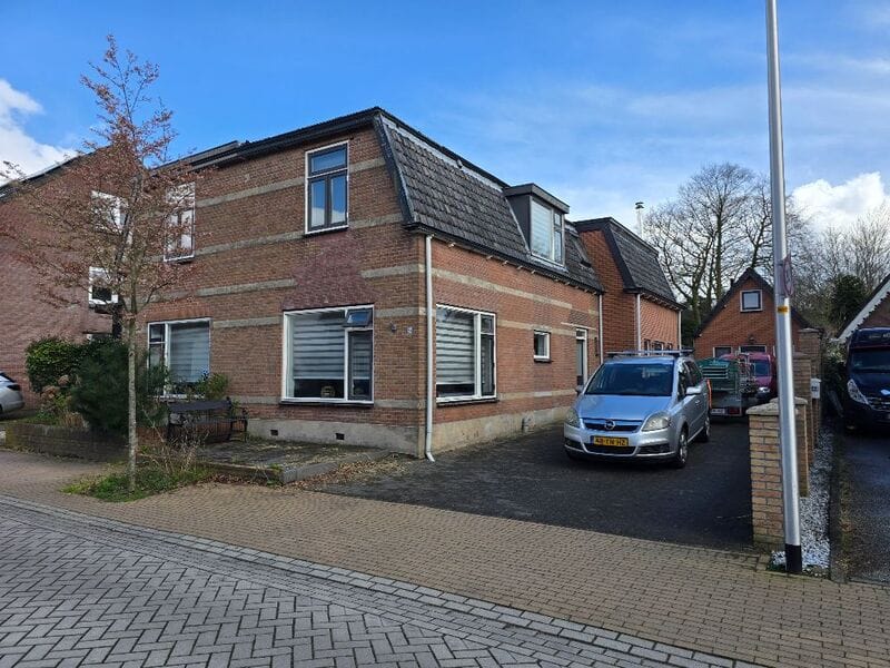 Photo 1 of van Bennekomweg 24