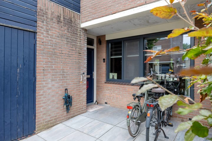 Foto 4 van Woudrichemstraat 83