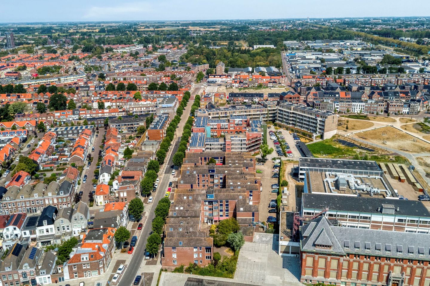 Photo 40 of Van Dishoeckstraat 110