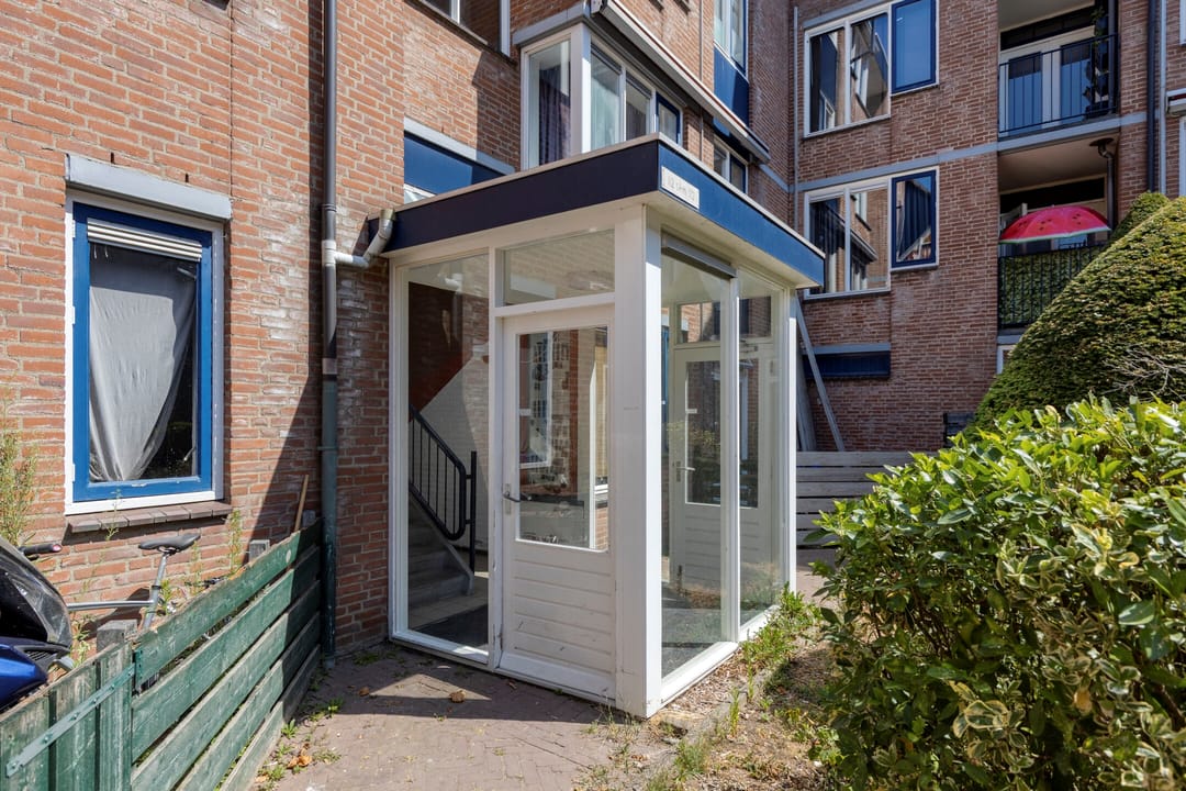 Photo 8 of Van Dishoeckstraat 110