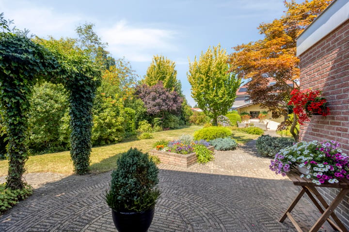 Foto 4 van Beukenlaan 1