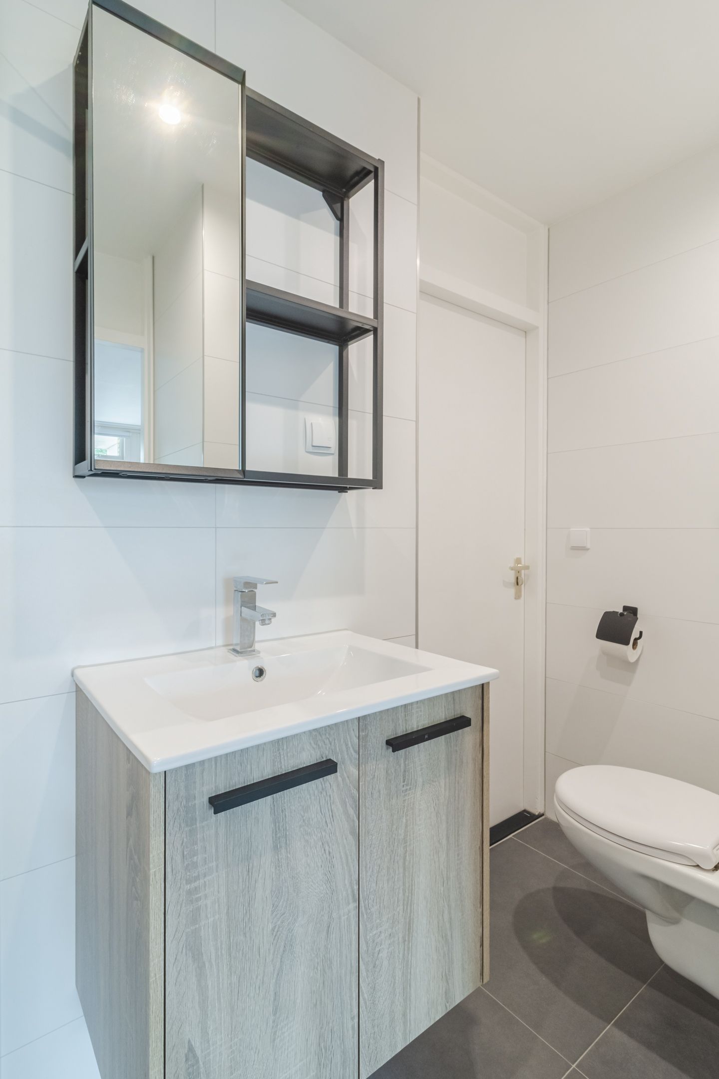 Foto 24 van Graaf Janstraat 54