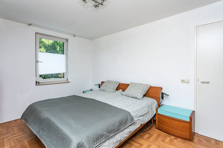 Vrijstaande woning te koop: Uterweg 37, Heerlen