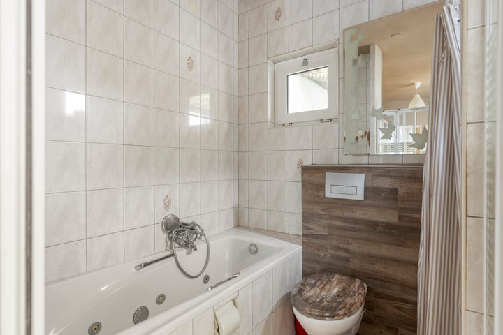 Tussenwoning te koop: Eckartseweg Noord 256, Eindhoven