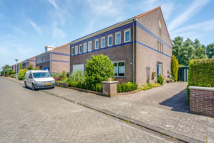 Foto 4 van Anna Blamanstraat 73