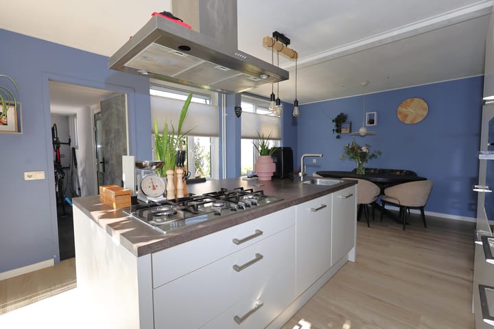 Hoekwoning te koop: Dr.P.J.Hoedemakerstrjitte 28, Nijland