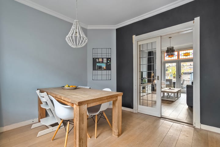 Tussenwoning te koop: Rembrandtlaan 31, Zwolle