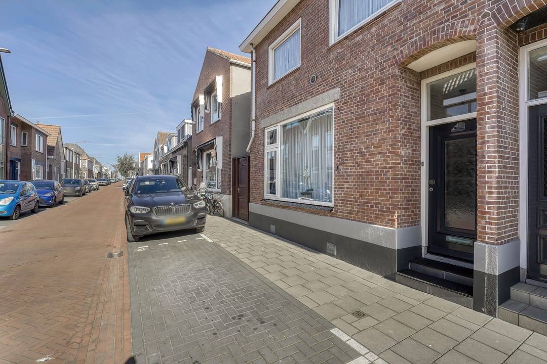 Photo 38 of Jan Tooropstraat 102