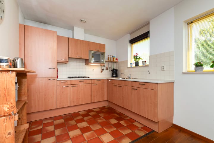 Tussenwoning te koop: Engelsche Boomgaert 11, Vlaardingen