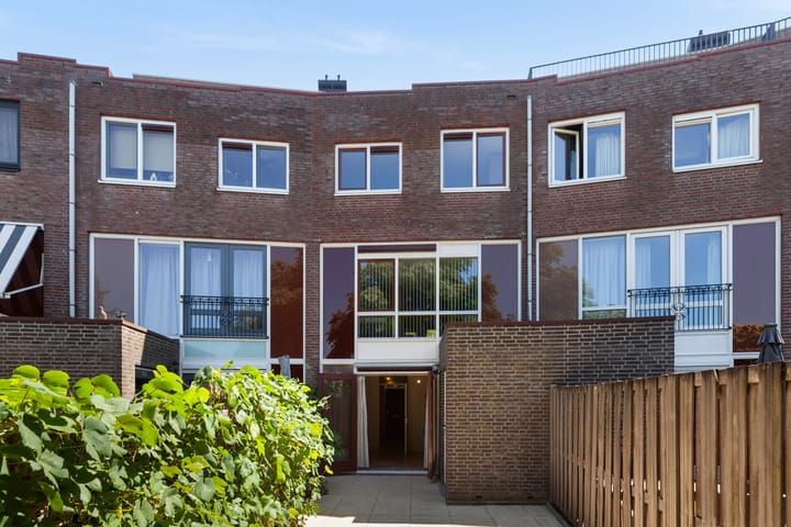 Tussenwoning te koop: Engelsche Boomgaert 11, Vlaardingen