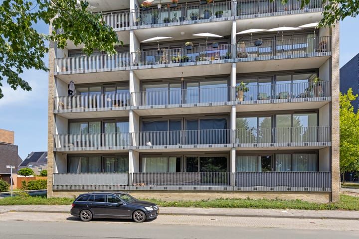 Appartement te koop: Siersteenlaan 363B, Groningen