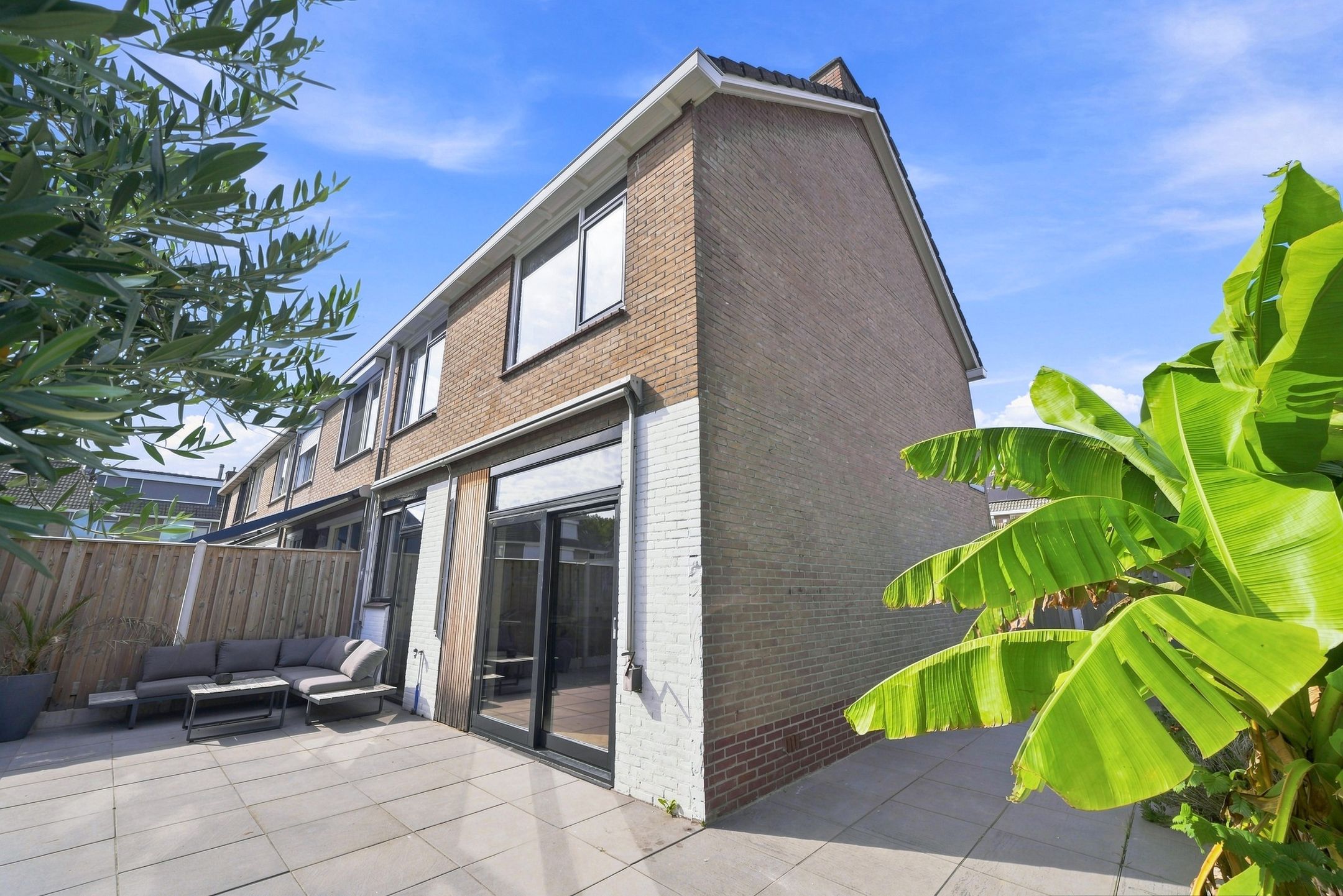 Photo 33 of Wittezeestraat 49