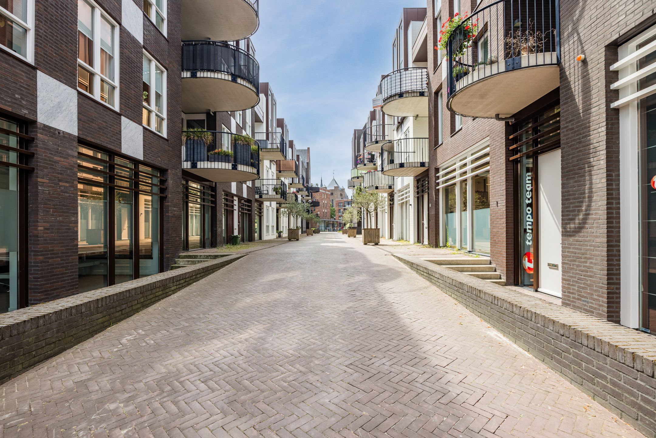Foto 21 van Mgr vdn Tillaartstraat 43-B