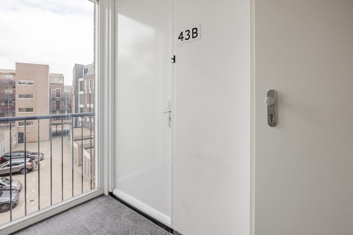 Appartement te koop: Mgr vdn Tillaartstraat 43B, Veghel