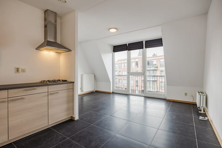 Appartement te koop: Mgr vdn Tillaartstraat 43B, Veghel