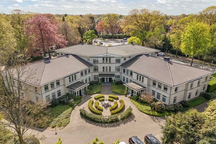 Appartement te koop: Burgemeester Fonteinlaan 9, Huizen