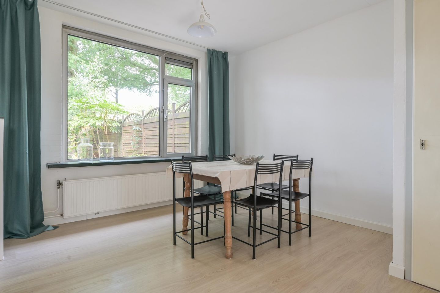 Photo 19 of Roghorst 133