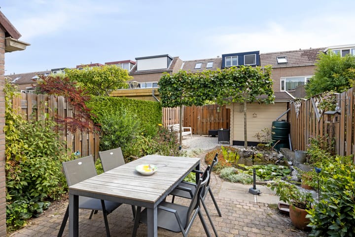Tussenwoning te koop: Kurosawastrook 8, Zoetermeer