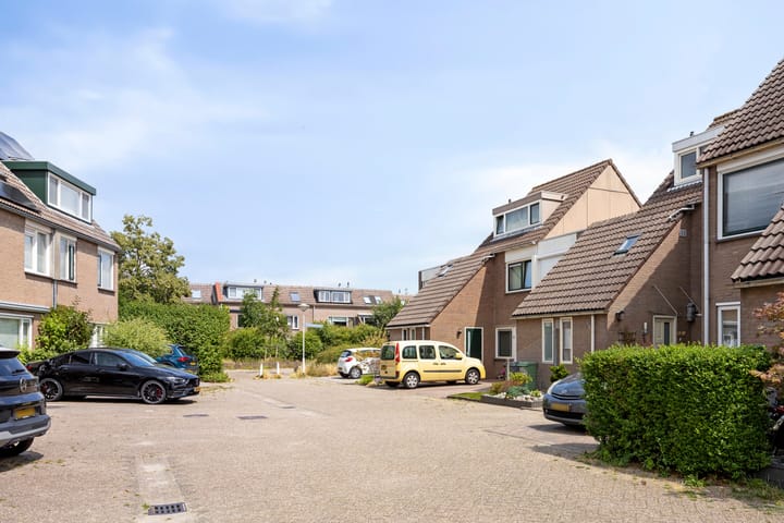 Tussenwoning te koop: Kurosawastrook 8, Zoetermeer