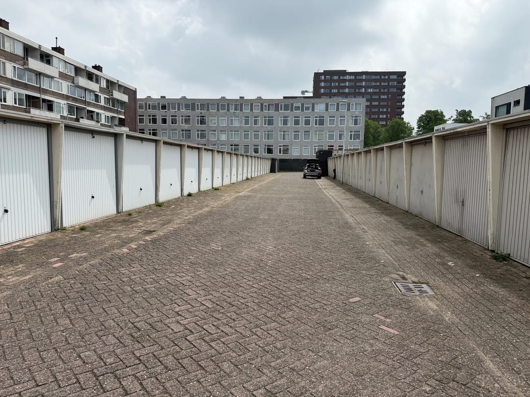 Foto 1 van Van Bijnkershoeklaan 327-A