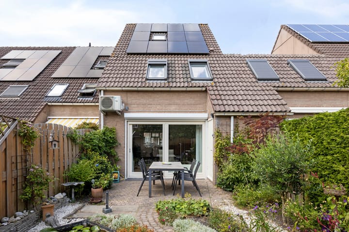 Tussenwoning te koop: Kurosawastrook 8, Zoetermeer