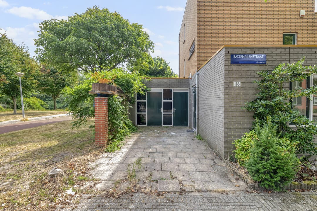 Photo 31 of Bastenakenstraat 118