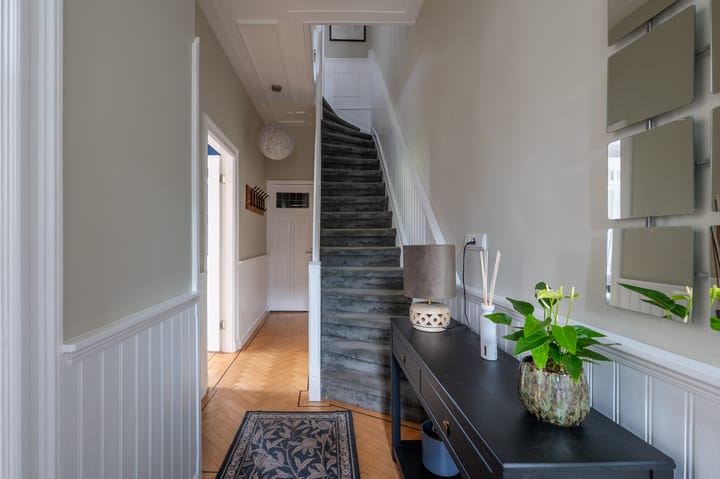 Hoekwoning te koop: Lage Naarderweg 8, Hilversum