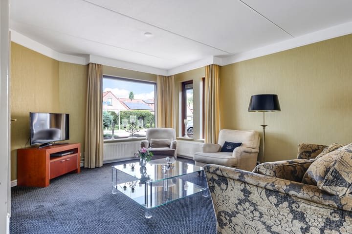 Tussenwoning te koop: Deellaan 33, Bemmel