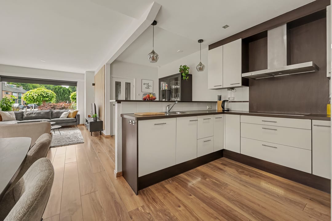 Photo 11 of Toekomststraat 207