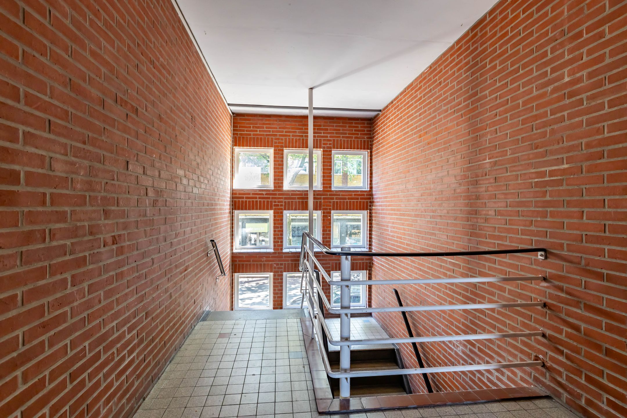 Photo 9 of Vechtstraat 53