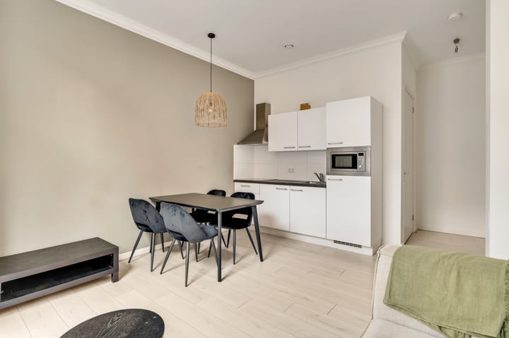 Studio te koop: Willem II Singel 4B05, Roermond