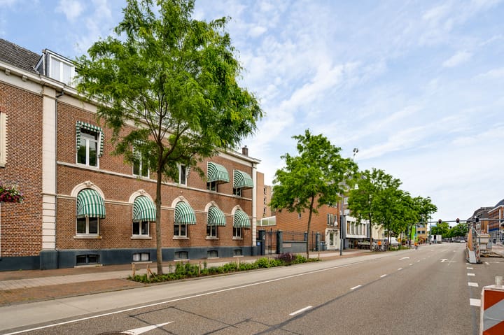 Studio te koop: Willem II Singel 4B05, Roermond