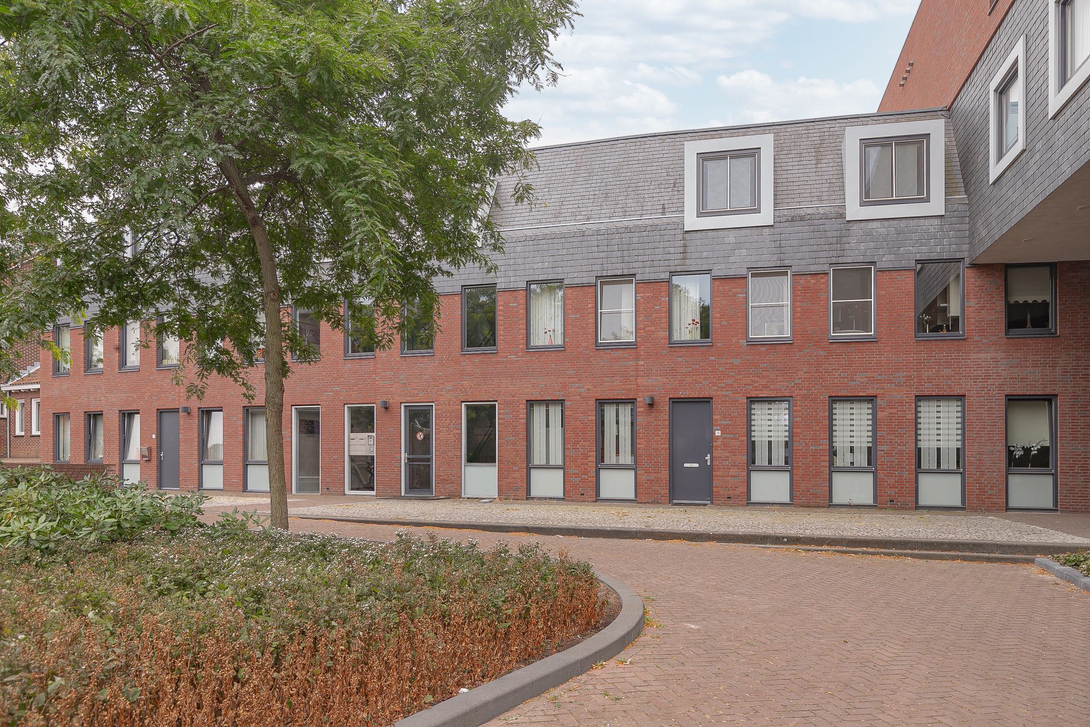 Kerkplein 10 
