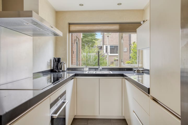 Tussenwoning te koop: Oostwal 83, Oldenzaal