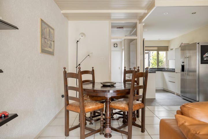Tussenwoning te koop: Oostwal 83, Oldenzaal