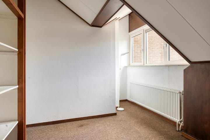 Tussenwoning te koop: oostwal 83, Oldenzaal