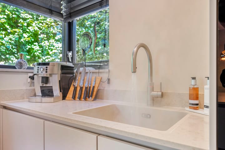 Hoekwoning te koop: Esmoreitstraat 2, Oosterhout (Nb)