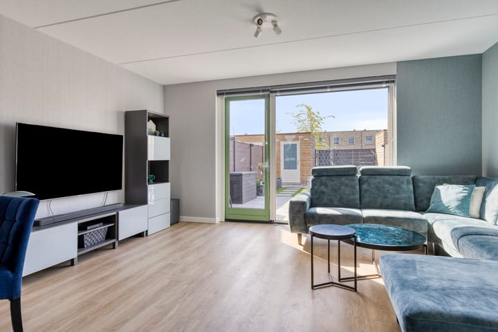 Foto 4 van Carl Jungstraat 44