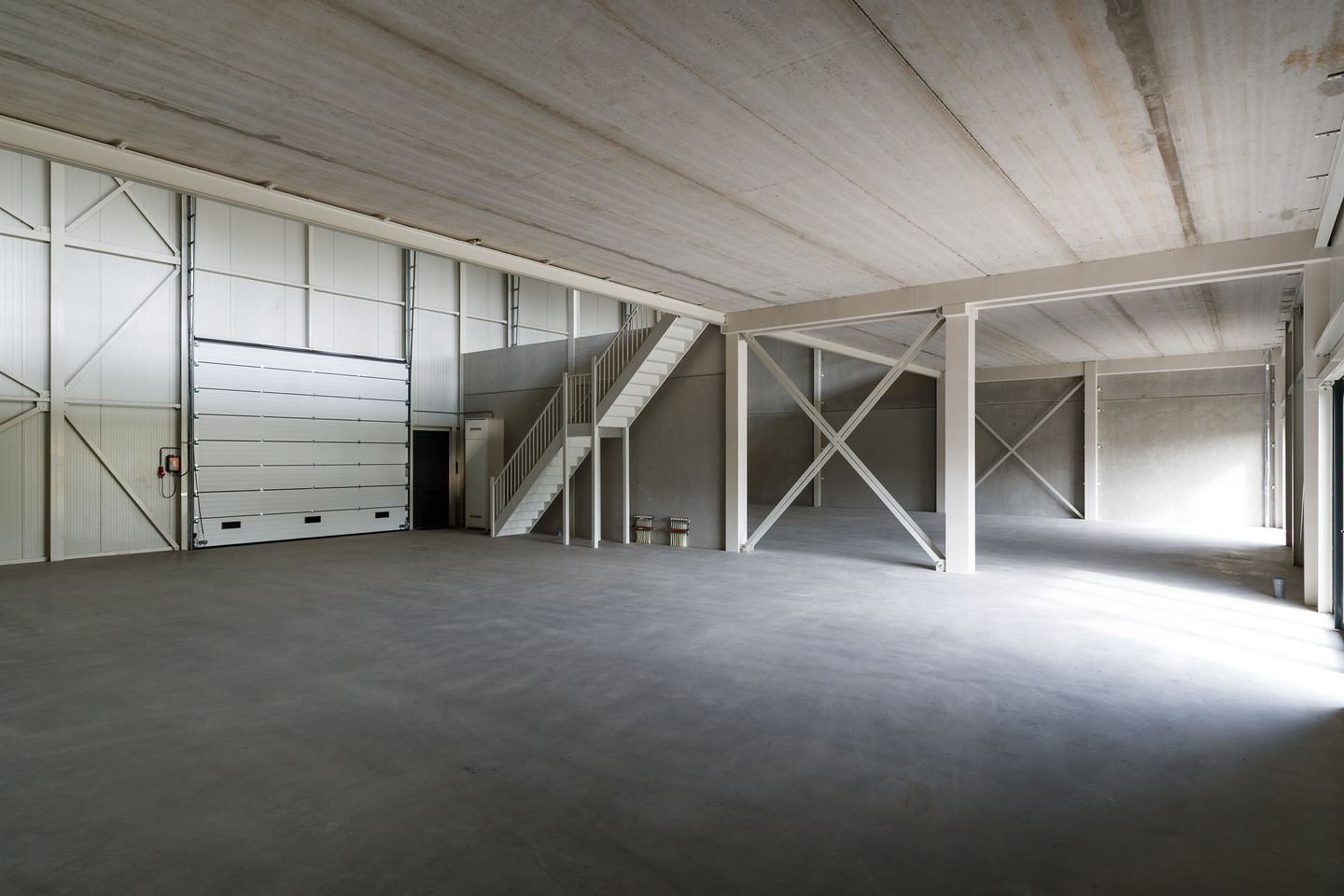 View photo 4 of Kroonlaan 3-4
