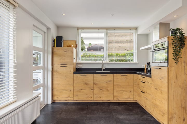 Vrijstaande woning te koop: Sytsingawiersterleane 23, Sneek