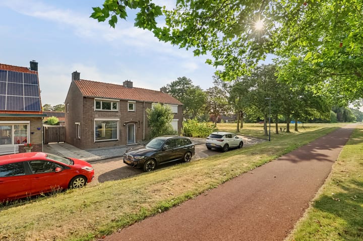 Foto 2 van Burgemeester Vermetstraat 6
