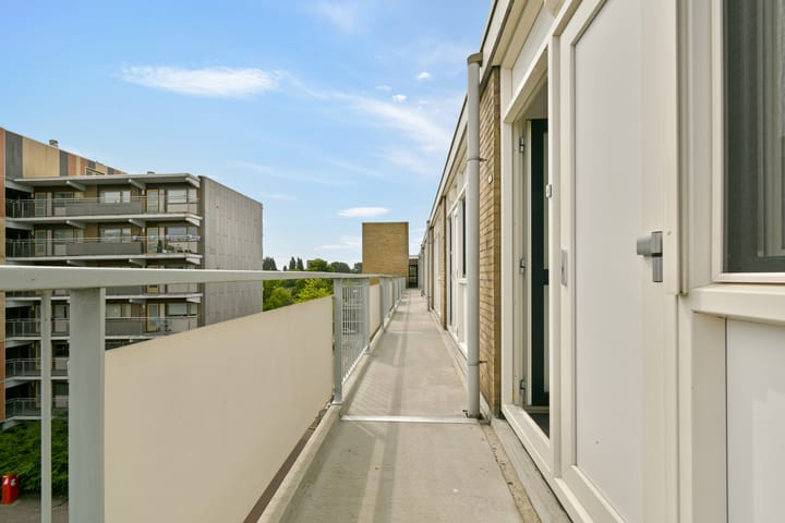 Foto 4 van Newa 83